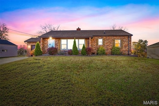 21 Ed Mar Terrace, Hillsboro, MO 63050