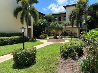 221 Fox Glen Dr Unit 2303, Naples, FL 34104