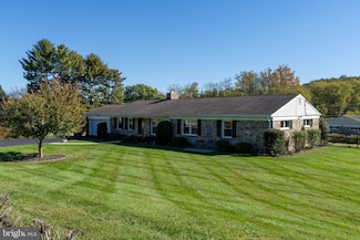 1101 Gypsy Ln W, Towson, MD 21286