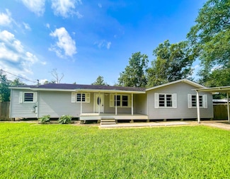 1510 S Timberlane St, Vidor, TX 77662