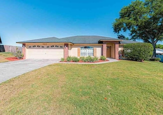 720 Cedar Knoll Dr N, Lakeland, FL 33809