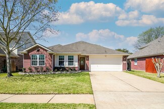 10919 Desert Springs Cir, Houston, TX 77095