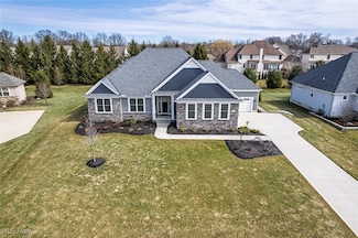 11439 Love Ln, Columbia Station, OH 44028