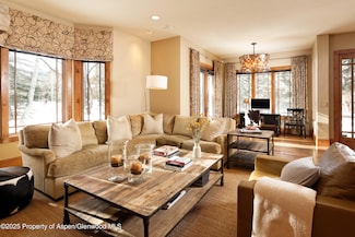 1395 Sierra Vista Dr Unit 1, Aspen, CO 81611