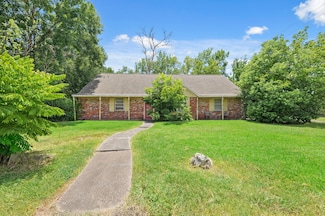 515 Lloyd Ln, Baytown, TX 77521