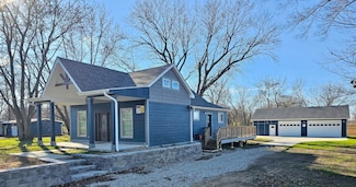 1982 S Benton Center Rd, Benton Harbor, MI 49022