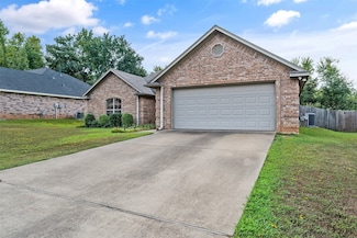 1624 Crockett Dr, Tyler, TX 75701