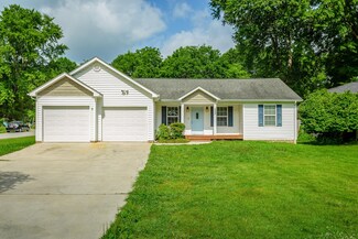 523 Crescent Ave, Chickamauga, GA 30707