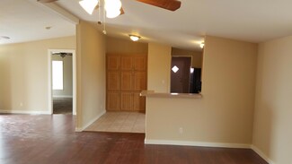 257 Vladek Cir, Morristown, AZ 85342