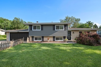 28 E 55th St, Hinsdale, IL 60521