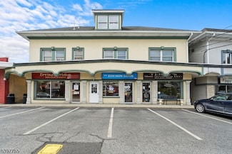 575 High Mountain Rd Unit 3, North Haledon, NJ 07508