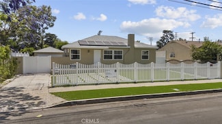 6820 Jellico Ave, Van Nuys, CA 91406