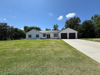 535 Woodlawn Dr, Danville, VA 24541