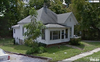 405 W Elm St, Carbondale, IL 62901