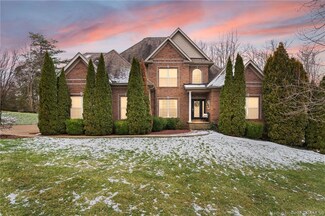 7011 Westridge Forest Ct, Lanesville, IN 47136