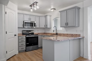3812 E Rock Creek Rd Unit 5, Eagle Mountain, UT 84005