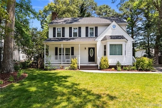 10112 Huntersdell Ln, North Chesterfield, VA 23235
