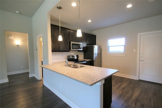217 Stewart Bend Ct Unit A, Azle, TX 76020