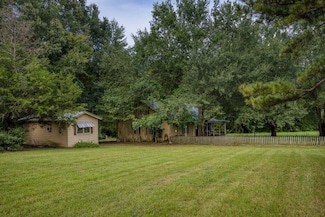 6411 Farm To Market Road 645, Tennessee Colony, TX 75861