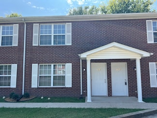 1512 Center Pointe Dr, Murfreesboro, TN 37130