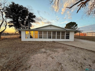 2805 N Brand Dr, Hobbs, NM 88240