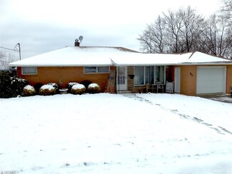 345 Liberty St E, East Canton, OH 44730