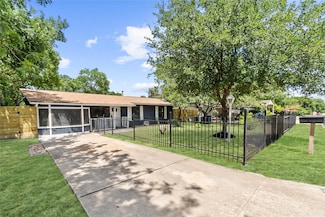 106 E Lola Dr, Austin, TX 78753