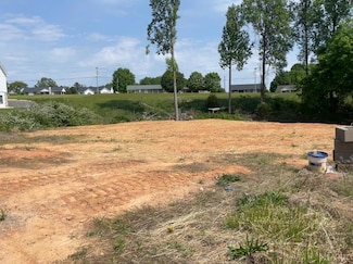 101 Birch Cir, Danville, VA 24540