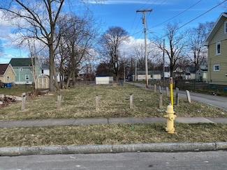 170 Epworth St, Rochester, NY 14611