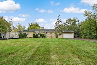 219 79th St, Burr Ridge, IL 60527