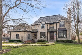 123 Sunset Place, Lake Bluff, IL 60044