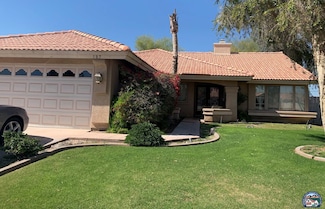 587 Wild Rose Ln, Imperial, CA 92251