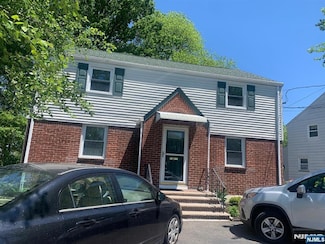 65 Macarthur Ave Unit 2nd floor, Lodi, NJ 07644