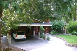 91 E Westlake Dr S, Allyn, WA 98524