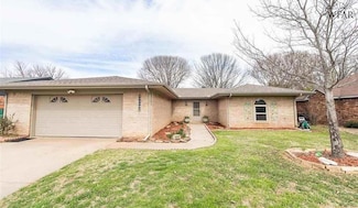 1211 Amherst St, Burkburnett, TX 76354