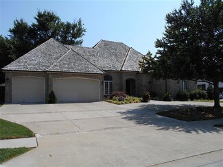 3144 E Topping Cir, Springfield, MO 65804