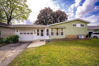 795 Brixham Rd, Columbus, OH 43204