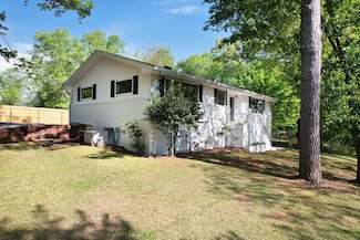 3015 Pine Dr NE, Cleveland, TN 37312