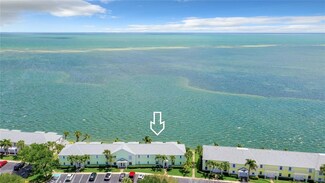 4890 Coquina Key Dr SE Unit A, Saint Petersburg, FL 33705