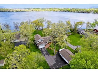 711 Marian St, Waterville, MN 56096