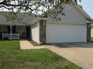 1008A E Chestnut Ct, Savannah, MO 64485