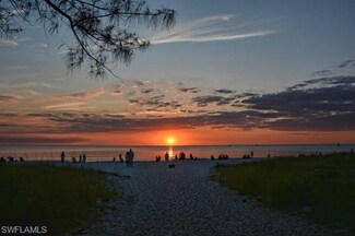 1964 Alamanda Dr Unit 3, Naples, FL 34102