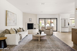505 E Rose Ln, Phoenix, AZ 85012