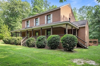 325 Hamlet Rd, Manakin Sabot, VA 23103
