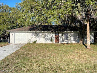 4020 E Sunflower Cir, Labelle, FL 33935