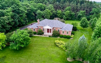 7483 Cody Run, South Beloit, IL 61080