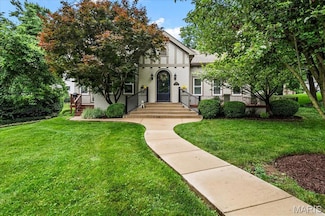 330 Chestnut Ave, Saint Louis, MO 63119