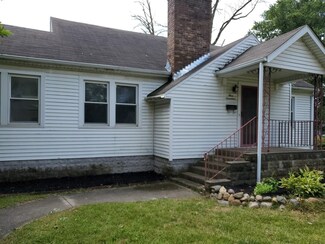 317 W Main St, Winamac, IN 46996
