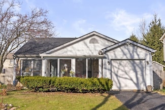 2456 Sanford Dr, Columbus, OH 43235