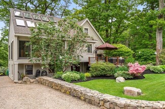 67 Hesperus Ave, Gloucester, MA 01930
